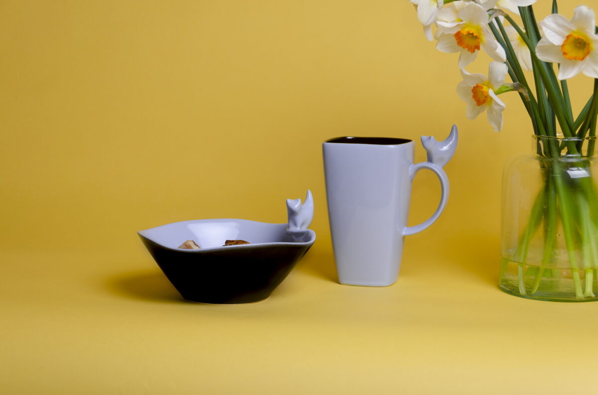 Ceramic snack bowl with cat figurine, sky blue