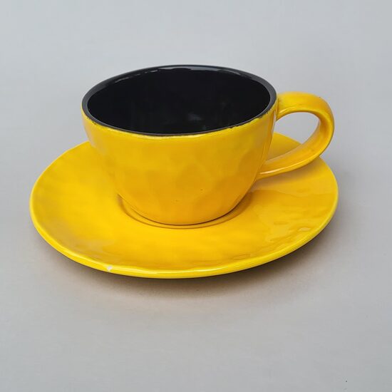 Coffee cup with saucer, Yellow
