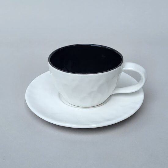 Coffee cup with saucer, White